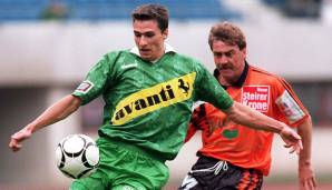 Michael Hatz: Verabschiedete sich im Sommer 1996 vom SK Rapid und verbrachte zwei Jahre bei Reggiana und Lecce in Italien. Kehrte anschließend zurück und kickte weitere drei Jahre für Rapid bevor er zur Admira wechselte.
