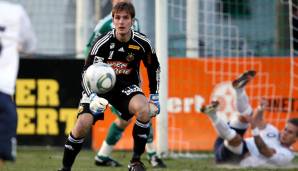 Raimund Hedl: Der Torwart verließ Rapid 2001 für den LASK, um vier Jahre später aus Mattersburg zurückzukehren. Absolvierte 116 Spiele für Rapid – heute Tormanntrainer der österreichischen U21-Nationalmannschaft.