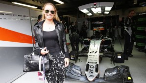 Die kennen wir aber! Caroline Wozniacki besuchte gutgelaunt den Monaco-GP
