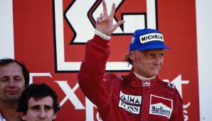 Platz 10, Niki Lauda (25 Siege in 171 Rennen): Der Österreicher zeigt's an. Drei Weltmeistertitel darf er sein Eigen nennen. Nebenbei fuhr er sich auch noch in die Top 10 der GP-Sieger.