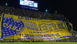 Ne, ne - kein Spiel. Dieses Bild zeigt nur die Reaktion der Boca-Junior-Fans aus Argentinien während der offiziellen Rückkehr des verlorenen Sohnes Carlos Tevez