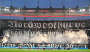 Eintracht Frankfurt und die Choreos der SGE-Fans - das ist im Europapokal mittlerweile eine bekannte Kombination, die immer wieder für Gänsehaut sorgt. So auch am 5. Mai 2022 vor dem Europa-League-Rückspiel im Halbfinale gegen West Ham United.