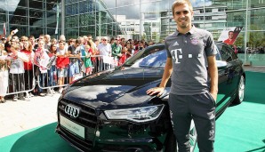 Philipp Lahm (Bayern München): 10 Mio EUR (Gehalt) + 750.000 EUR - Gerade in Sachen Werbedeals gibt sich der ehemalige DFB-Kapitän zurückhaltend, dafür bezahlt der FCB ein prächtiges Grundgehalt