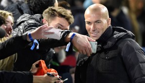 Auch Zinedine Zidane gab sich die Ehre und nahm sich viel Zeit, um mit seinen Fans zu posieren