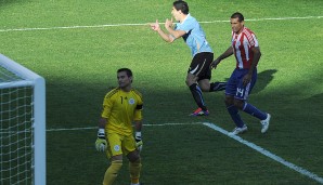 Im Sommer 2011 feiert der mittlerweile 24-Jährige seinen größten Erfolg mit der uruguayischen Nationalmannschaft. Im Copa-America-Finale gegen Paraguay erzielt er das 1:0