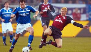 FC Schalke 04 (Saison 2001/02) - 0:2 n.V. im Halbfinale: Wieder die Knappen! Ganze 100 Minuten benötigten die Schalker für den Führungstreffer. Van Hoogdalem und Böhme trafen gegen den Titan.