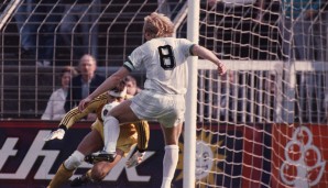 11.10.84: Borussia Mönchengladbach - Eintracht Braunschweig 10:0 (5:0) - beste Torschützen: Rahn, Criens (beide 3) - auf dem Foto: Uwe Rahn