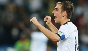 Nach Ballacks Ausbootung aus dem DFB-Team wird Lahm 2011 schließlich offiziell als neuer Kapitän der Nationalmannschaft bestimmt
