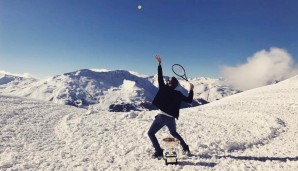 "Die Füße sind trotzdem kalt" (Tennis-Superstar Roger Federer, Schweiz, nach seinem Besuch bei der Abfahrt der Männer und der Goldfahrt von Landsmann Beat Feuz).