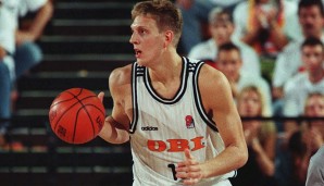 Einen Entwicklungsschub bekam Nowitzki bei den Europameisterschaften 1999. Er war Deutschlands bester Scorer bei der Olympia-Qualifikation