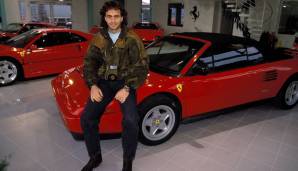 Richtig! Maurizio Gaudino, Edeltechniker (und Frauenschwarm) vom VfB Stuttgart setzte vor knapp 30 Jahren ebenfalls auf Ferrari. Cabrio, versteht sich.
