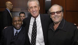 Auch erlesene Gäste waren geladen: Wenn die Lakers etwas feiern, darf Jack Nicholson - die Definition eines Edelfans - natürlich nicht fehlen