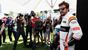 Fernando Alonsos Zukunft ist ungefähr so offen wie der WM-Kampf. Der Spanier könnte seine F1-Karriere beenden, wahrscheinlicher ist aber ein Verbleib bei McLaren. Auch ein Wechsel zu Mercedes, Renault oder Williams stehen im Raum