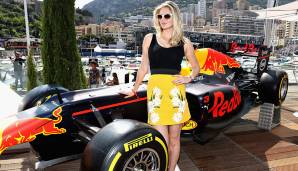 Glamour und Luxus: Das lässt sich Kate Upton natürlich nicht entgehen und posiert am Rande des Monaco-GP