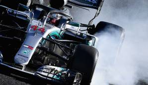 Platz 2: Lewis Hamilton (Mercedes) - 353 Punkte.