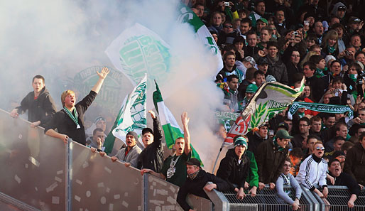 Wegen unsportlichen Fanverhaltens muss Werder Bremen 6000 Euro Strafe zahlen