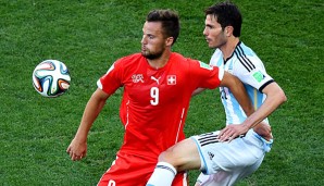 Haris Seferovic (l.) spielte für die Eidgenossen eine starke WM