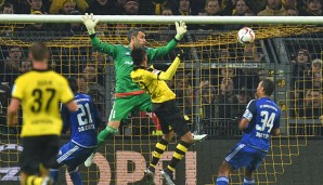 Scheiße für Ingolstadt: Aubameyang trifft aus Abseitsposition zum 1:0 für Dortmund