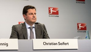 Christian Seifert bei der Pressekonferenz zur TV-Rechtevergabe