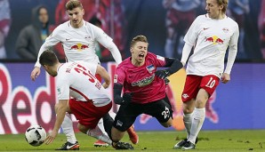 Wieser musste gegen Leipzig nach einer Rückenverletzung ausgewechselt werden