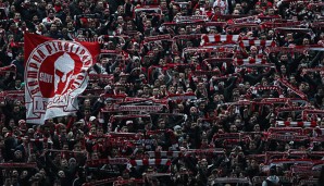 Die Fans des 1.FC Köln pilgerten zur Geburtsstätte des Fußballs