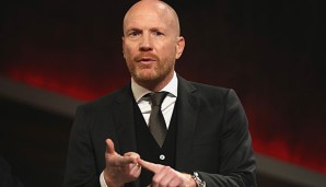 Matthias Sammer nennt die Gründe für das vorzeitige Ausscheiden der Bayern in den Pokalwettbewerben
