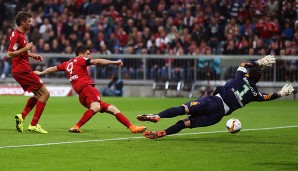 22.09.15: Robert Lewandwoski (FC Bayern München) gegen VfL Wolfsburg - dem Polen gelangen sogar fünf Tore in nur neun Minuten