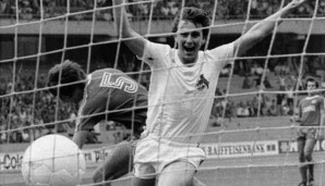 Platz 1: Saison 1976/1977 - 88 - Dieter Müller (Bild, 34), Gerd Müller (28), Bernd Hölzenbein (26)