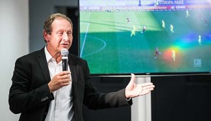 Schiedsrichter-Chef-Instruktor Hellmut Krug konterte die Kritik von Manuel Gräfe an Felix Zwayer