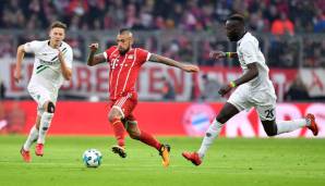 MITTELFELD - Arturo Vidal (FC Bayern): Die Galaform des Chilenen hält an. Auch gegen Hannover zählte er im defensiven Mittelfeld zu den Besten, traf zudem zum 1:0 für die Bayern