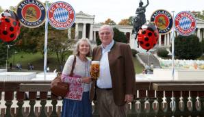 Bayern-Präsident Uli Hoeneß und seine Gattin Susi. Die beiden sind seit fast 50 Jahren ein Paar.