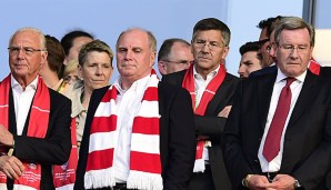 Uli Hoeneß hat noch immer engen Kontakt zur Bayern-Führung
