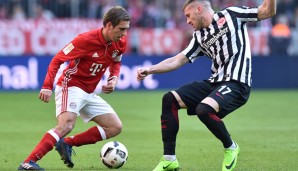 Philipp Lahm war mit der ersten Halbzeit gegen Eintracht Frankfurt unzufrieden