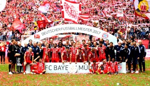 Der FC Bayern München nach dem Gewinn der Meisterschaft 2017