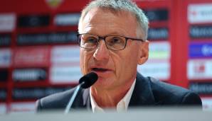 "Es gibt noch keine Transfervereinbarung zwischen dem VfB Stuttgart und dem FC Bayern", so Reschke weiter. Macht aber nichts: Die Ausstiegsklausel kann Bayern trotzdem ziehen, mit Pavard ist man sich einig. Dementsprechend gab Brazzo auch Entwarnung.
