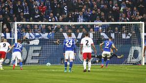 Franco Di Santo brachte Schalke mit einem Foulelfmeter in Führung