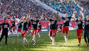 Mit einem 2:0 gegen den Karlsruher SC sicherte sich Leipzig am vorletzten Spieltag den Aufstieg in die Bundesliga