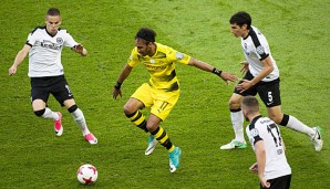 Pierre-Emerick Aubameyang (M.) traf für Borussia Dortmund gegen Eintracht Frankfurt