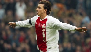 … gegen seinen Ex-Klub Ajax Amsterdam, für den er von 2001 bis 2004 in 110 Pflichtspielen 48 Tore erzielte