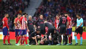 Europa League: Arsenals Laurent Koscielny gegen Atletico Madrid verletzt ausgewechselt.