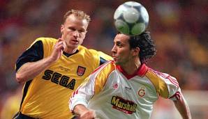 Im Jahr 2000 standen sich der FC Arsenal und Galatasaray im Finale des UEFA-Cups gegenüber und SPOX zeigt euch welche Legenden des Fußballs an diesem Spiel teilnahmen.