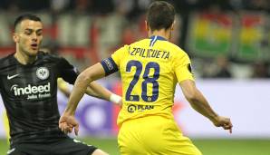 Cesar Azpilicueta: In der Anfangsphase in den Duellen mit Kostic oft zu nachlässig oder einfach überlaufen. Stabilisierte sich nach dem Seitenwechsel, leistete nach vorne aber kaum einen Beitrag fürs Chelsea-Spiel. Note: 4.