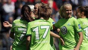 Die Spielerinnen des VfL Wolfsburg stehen kurz vor dem Gewinn der dritten Meisterschaft