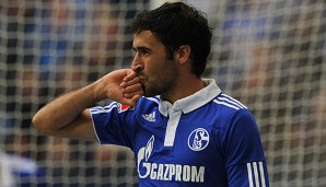 Raul schoss in 66 Bundesligaspielen für Schalke 28 Tore