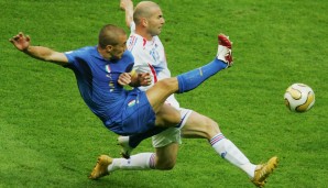 Frankreich wollte nachlegen, doch Italien biss sich in die Partie. Das Hauptaugenmerk lag dabei freilich auf Zidane