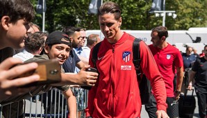 Fernando Torres von Atletico Madrid ist heiß begehrt bei den Fans