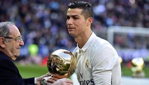 Cristiano Ronaldo zog mit seinem fünften Ballon d'Or und zog mit Lionel Messi gleich