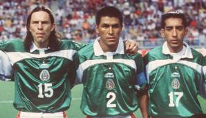 Mexiko: Claudio Sanchez (M.) – 177 Spiele (6 Tore) zwischen 1992 und 2006.