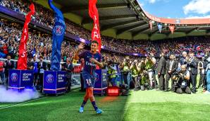 Die Neuzugänge: Neymar wechselte für 222 Millionen Euro vom FC Barcelona zu PSG ...