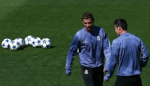 Grund ist die drohende Steuer-Anklage gegen Ronaldo in Spanien. CR7 wirft Real zu wenig Rückendeckung vor. Die portugiesische Zeitung A Bola meldete...